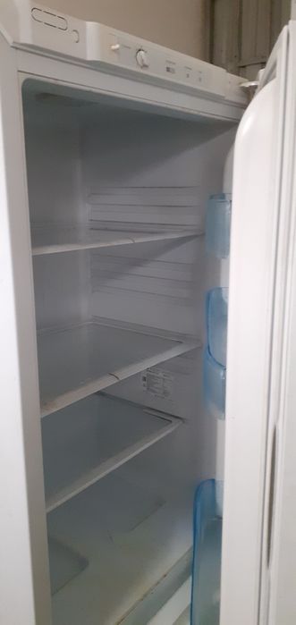 Холодильник Бирюса