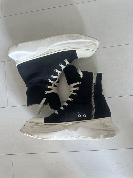 Rick Owens Abstract cun ty