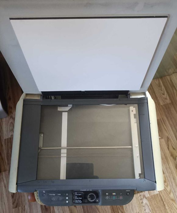 Продам сканер "CANON"