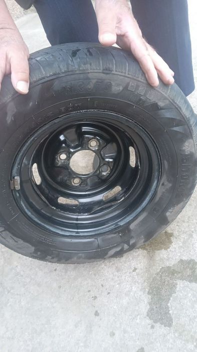 Продаётся шины Дамаса