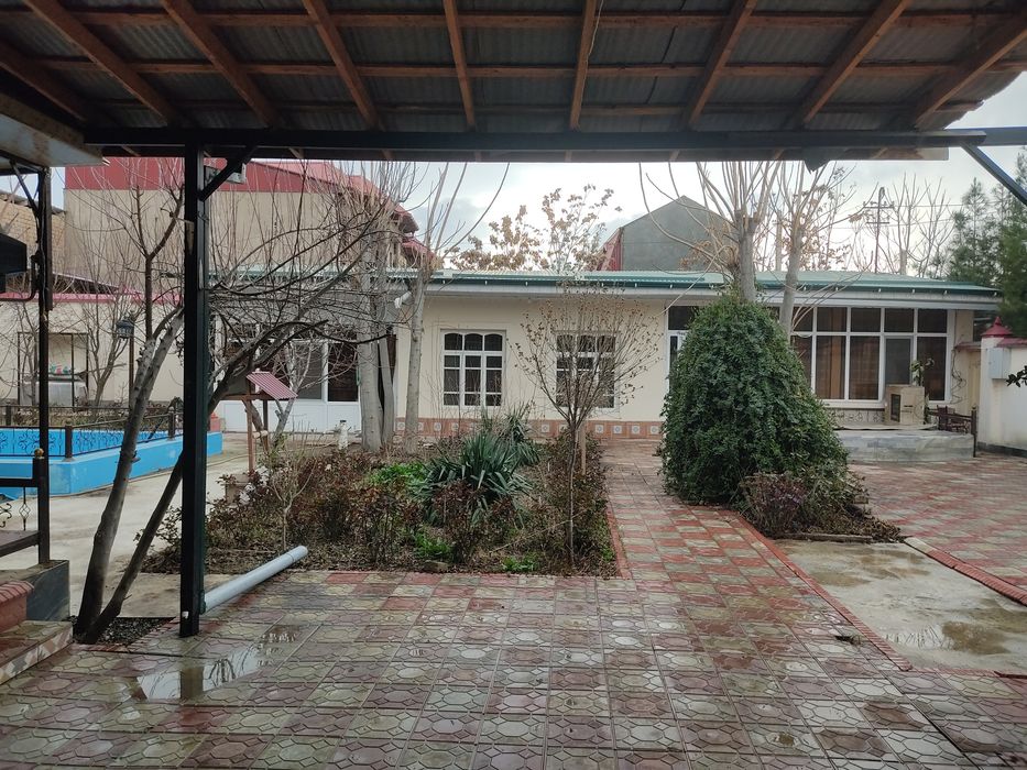 Продаётся дом 8 соток.