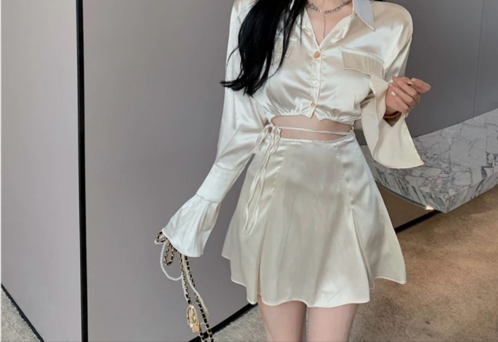 Продам юбку атлас