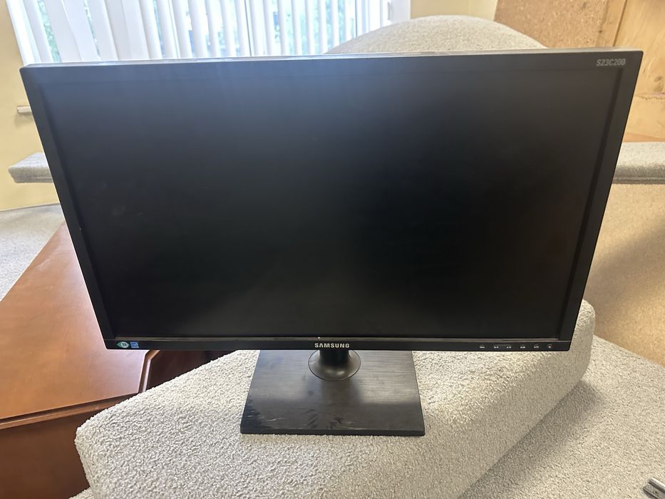 Мониторы Samsung 23 диагональ