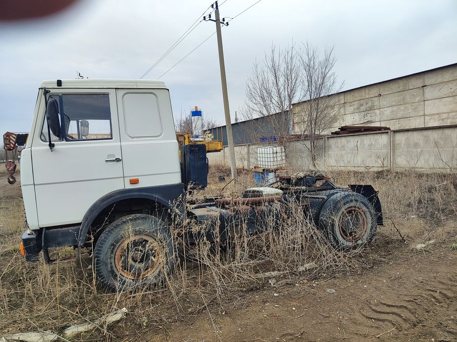Продам седельный тягач МАЗ 54329,2001г!