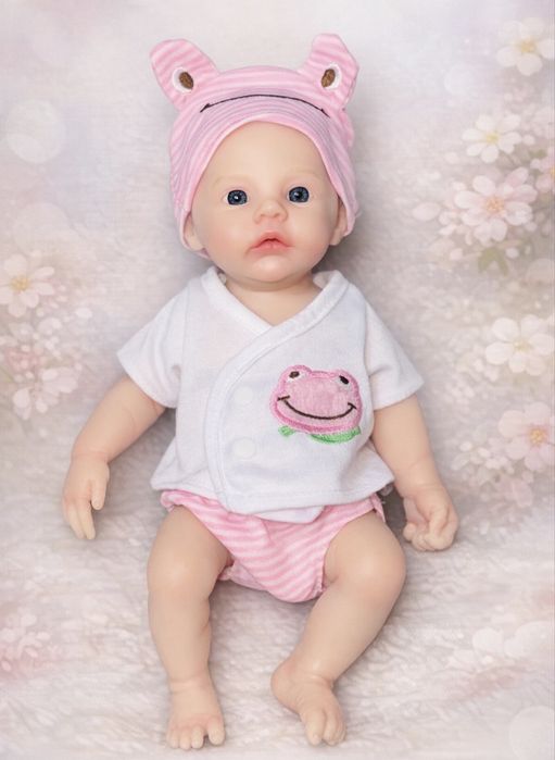 Реалистичная кукла-реборн.