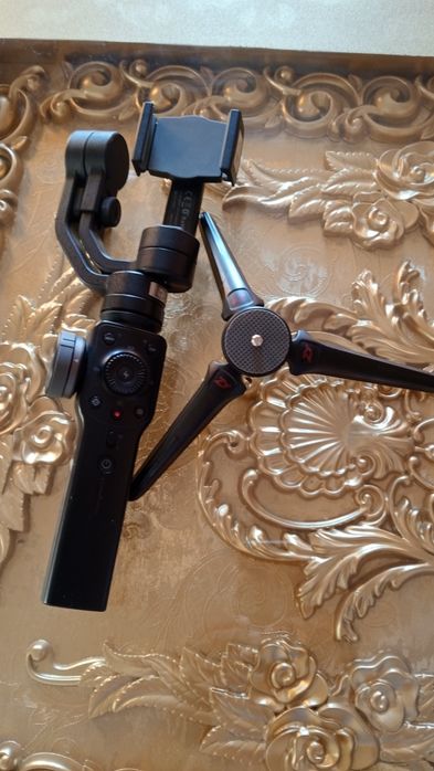 Zhiyun smooth 4 стабилизатор сотилади