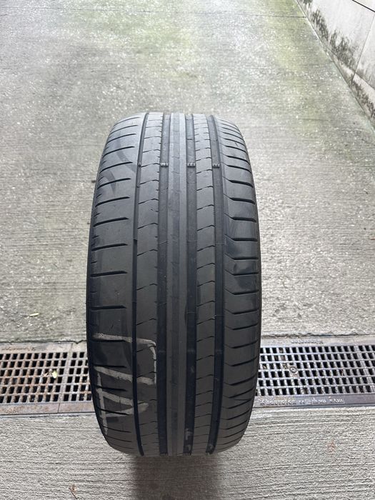 Гуми Pirelli P Zero