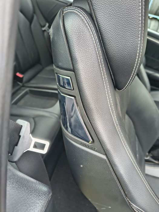 Кожен салон w207 предни кожени седалки