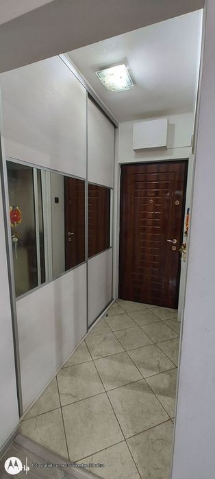 Tomis Nord 3 camere semidecomandate parter