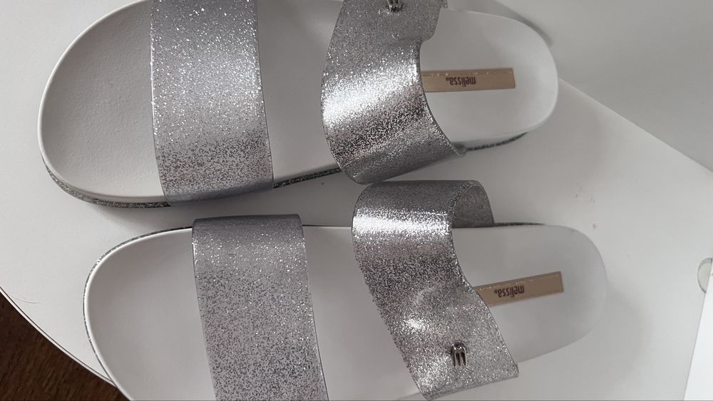 Шлепанцы Melissa