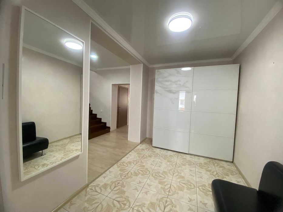 Продам коттедж в Военном гродке