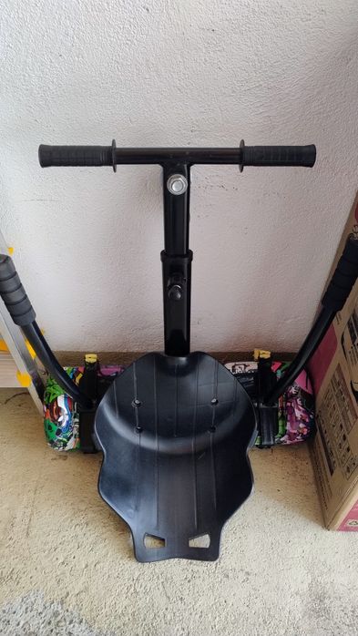 Hoverboard cu scaun