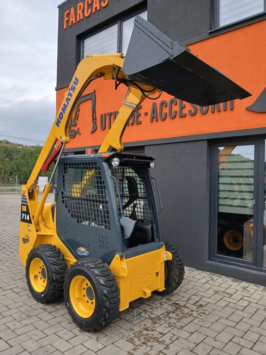 Miniincarcator komatsu SK 714 2800 kg an 2019