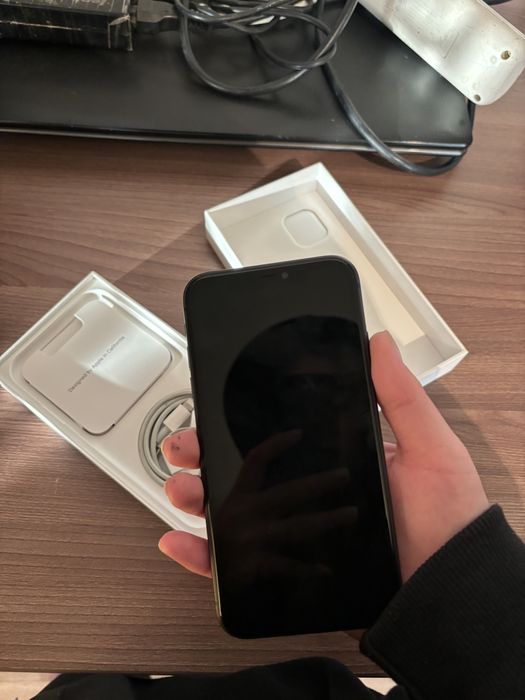 Iphon 11,128gb,емкость 99%