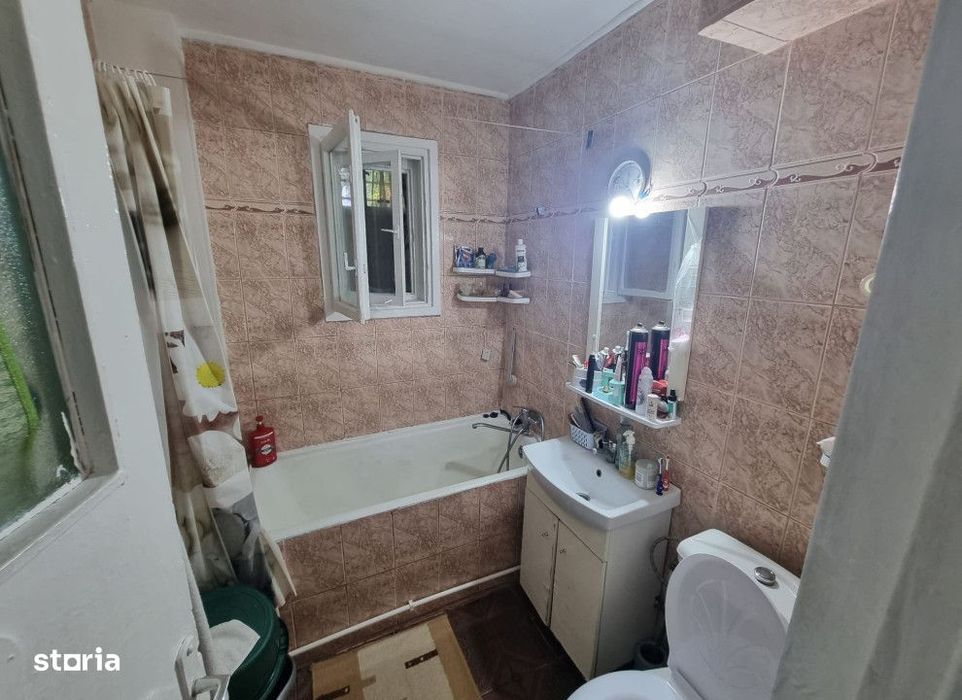 Apartament 2 camere Tatarasi , 52 metri, etaj parter Cod:162987