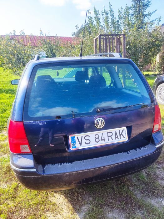 Vand Volkswagen Bora 2003 1.6 Benzina GPL