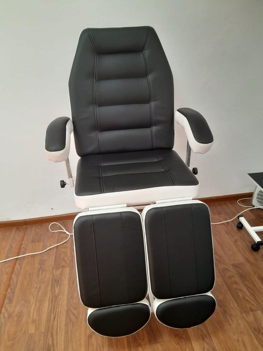 Кресло - трансформер для бьюти-мастеров .