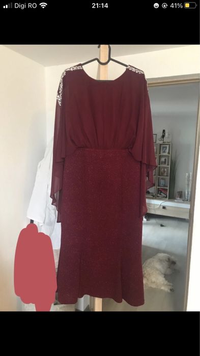 Vand rochie de ocazie