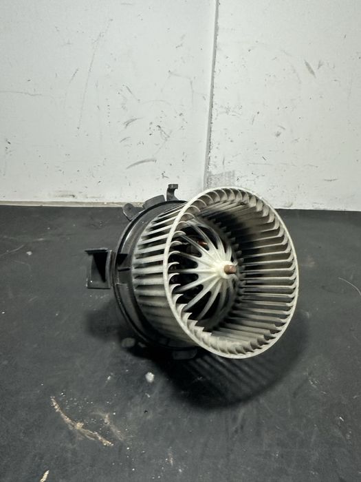 Ventilator aeroterma bord Volkswagen Vw Crafter 2.5 TDI 2.0 TDI