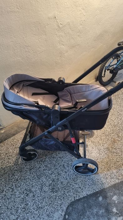 Бебешка количка  втора употреба.