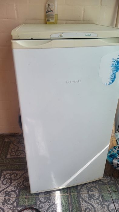 Холодильник продается