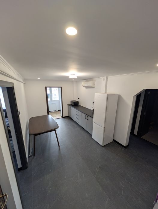 Vând apartament 2 camere