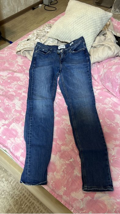 Продам джинсы