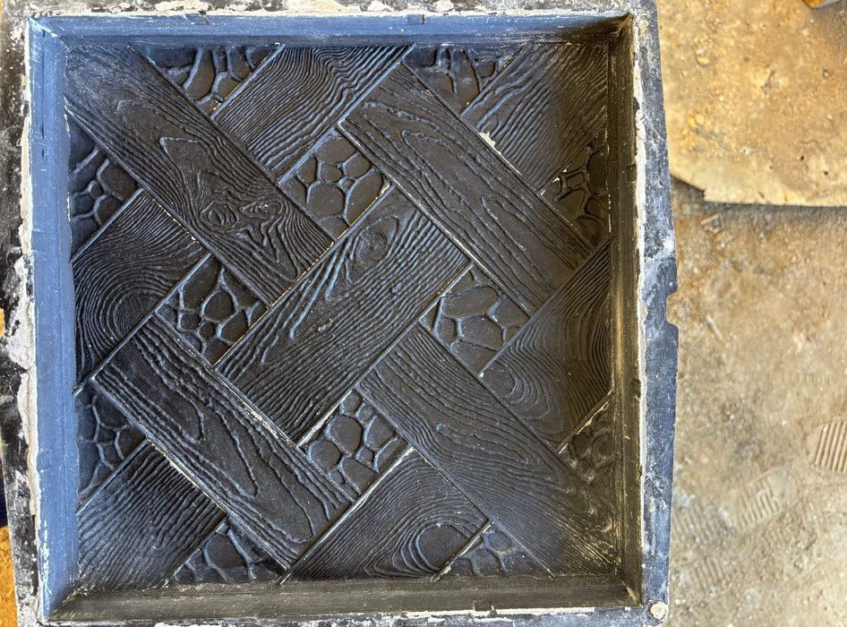 Продам формы для плитки