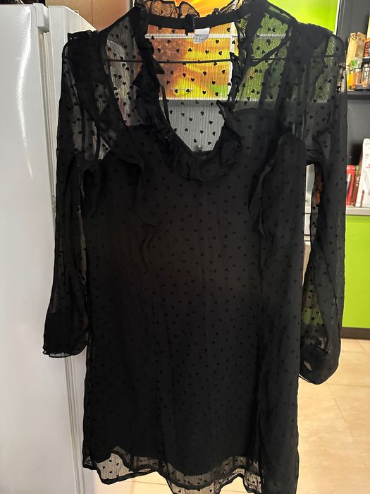 Чисто нови рокли