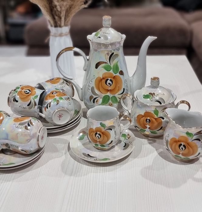 Продается сервиз