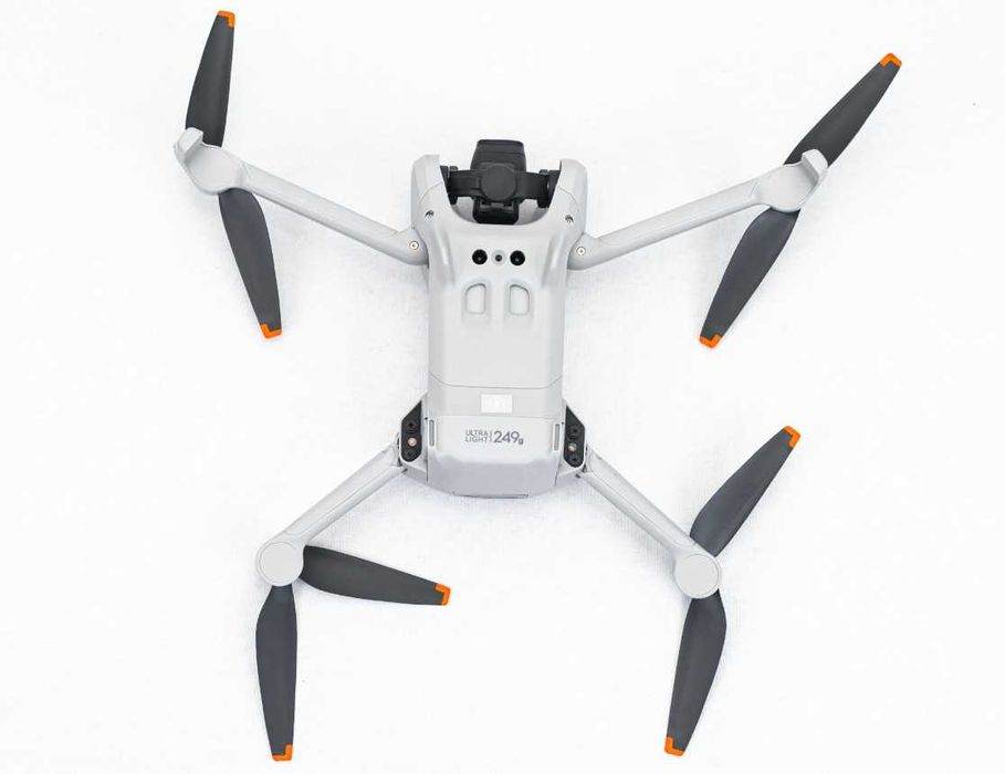 Drona DJI Mini 3 - RC-N1