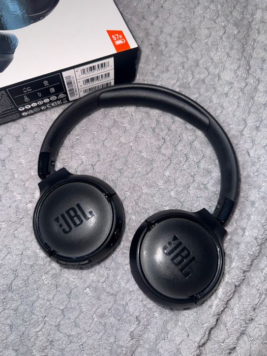 Слушалки JBL Tune 520BT