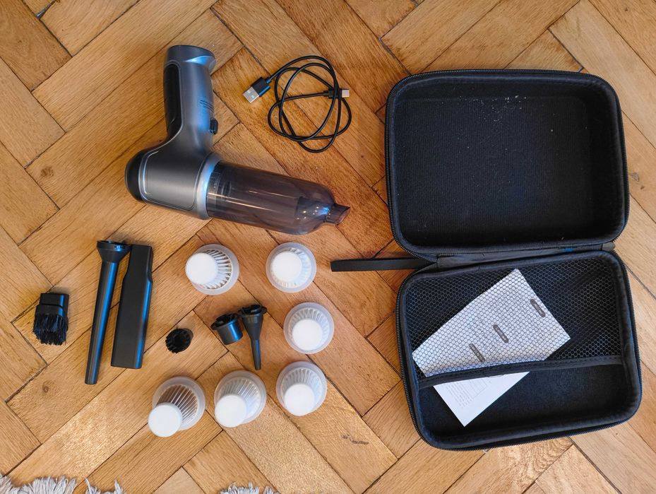 aspirator de mana cu acumulator