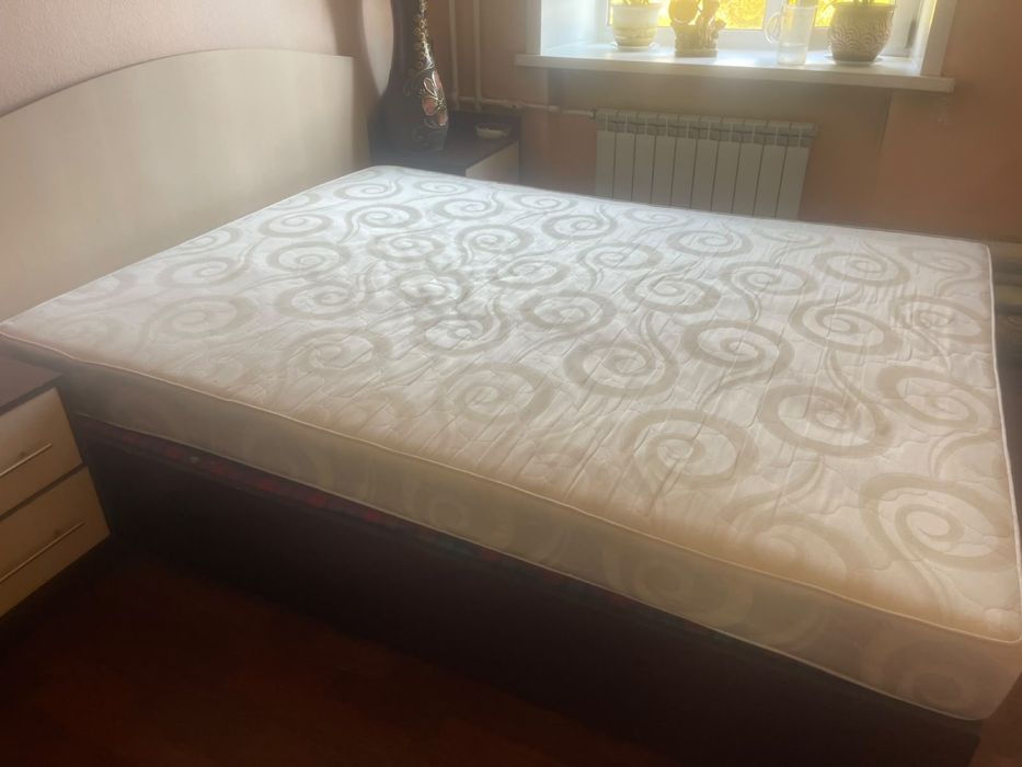 Кровать 200*160 б/у