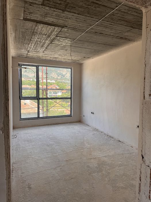 Продава се Тристаен апартамент в Сопот - 92 кв.м за 1142 €/кв.м - Снимка #1