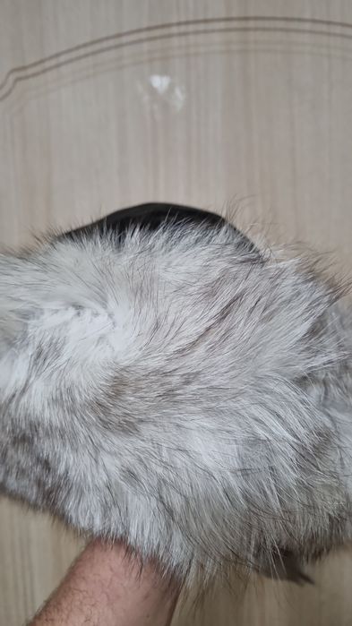 Одежда шапки и сапоги