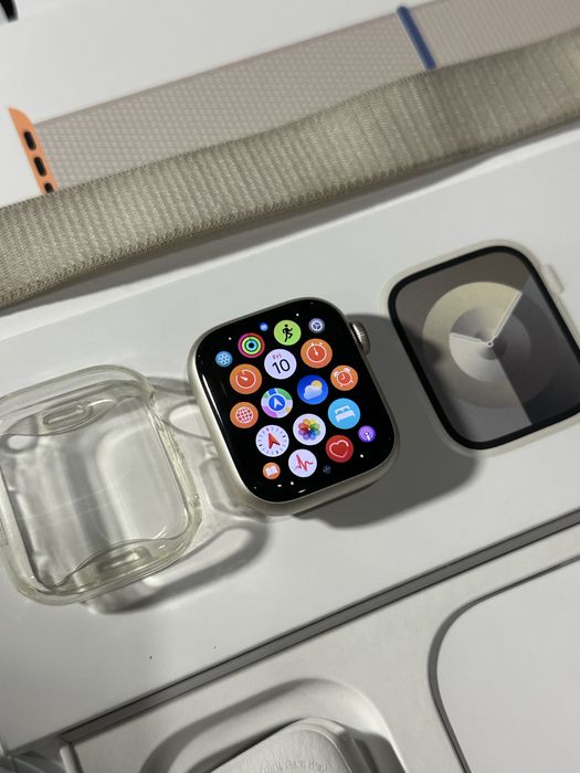 Apple Watch 9, 41mm, Starlight Loop