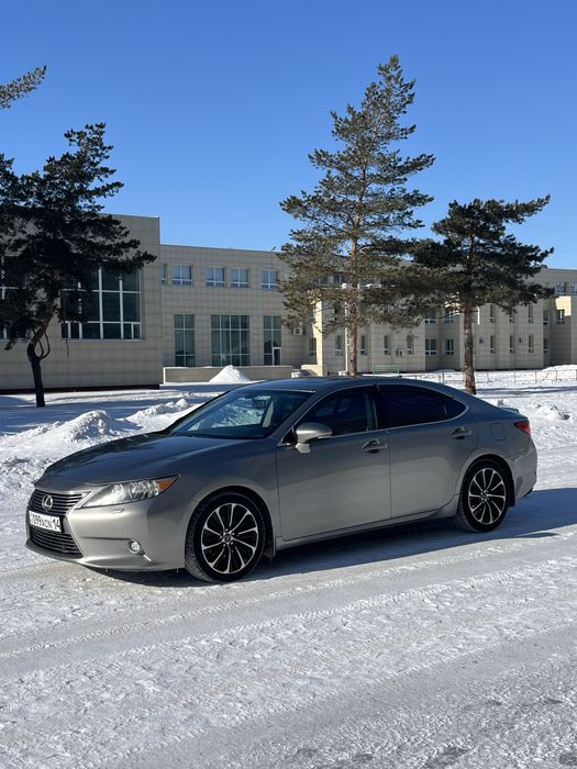 Лексус  еs   250