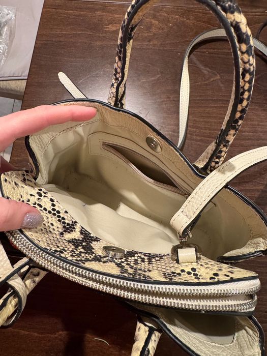 Дамска кожана чанта