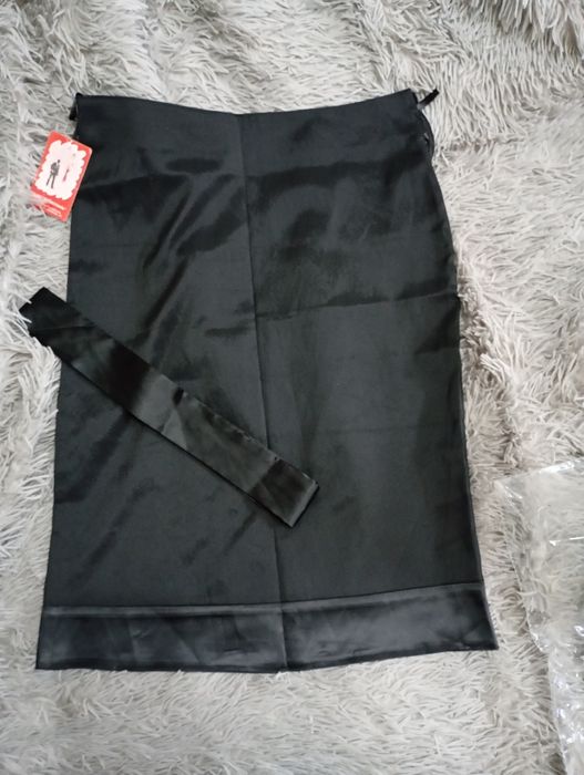 Женская новая юбка