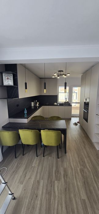 Vînd casă GATA DE MUTAT!!4 camere ,Sîntandrei înscrisă in CF.(Zona Rîturi)