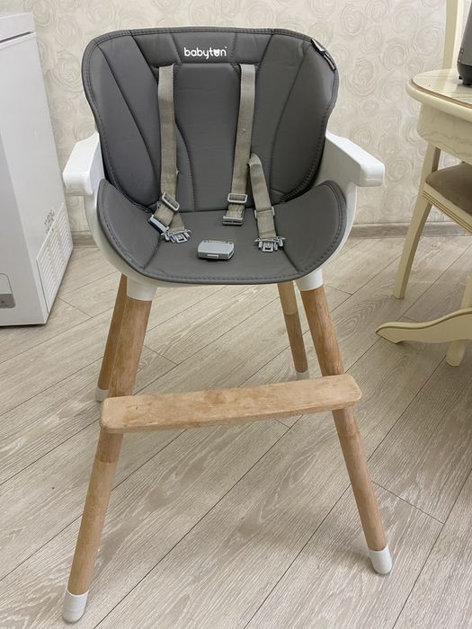 Продам стульчик для кормления