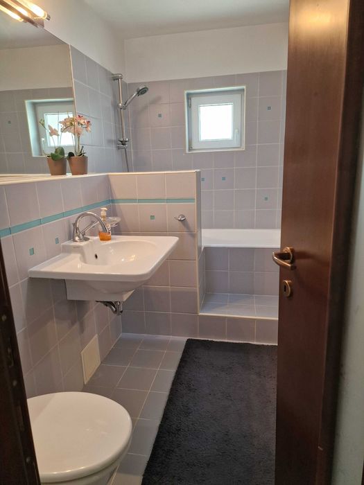 Inchiriez Ap 4 camere Centru Civic, Decebal