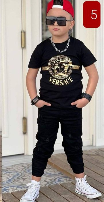 Compleu baieti diferite modele