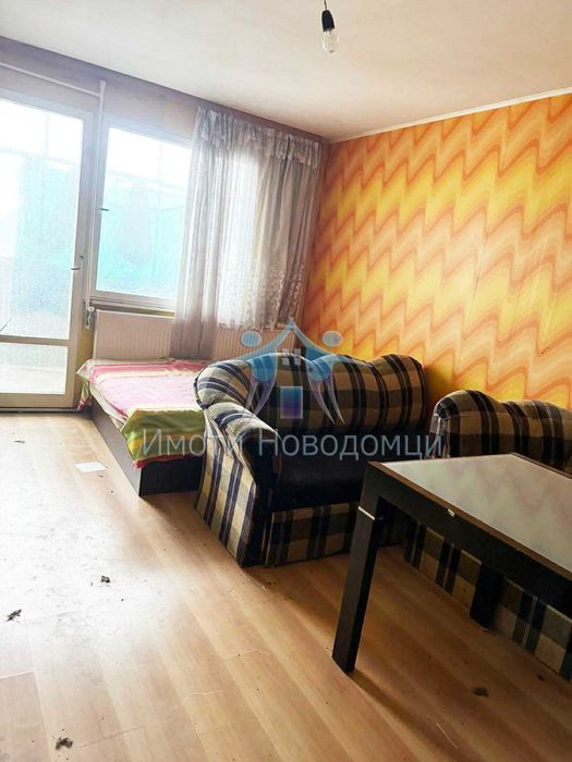 Продава се Двустаен апартамент в Шумен, Пазара - 60 кв.м за 740 €/кв.м - Снимка #1