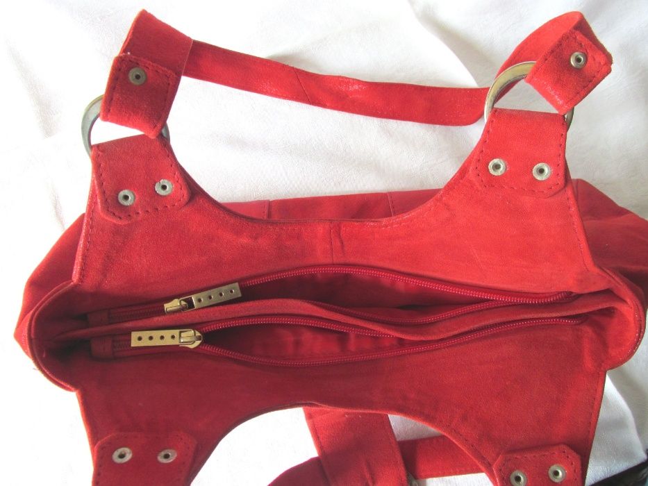 Geanta de umar, dama, piele intoarsa, culoarea rosie