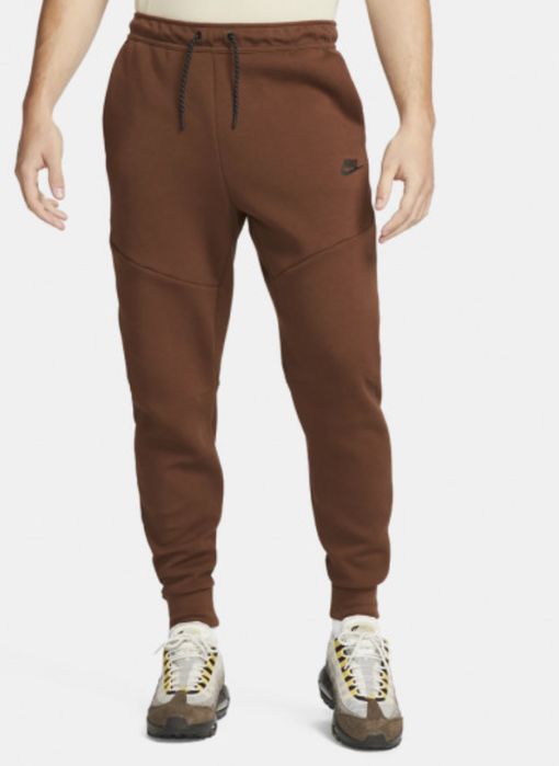 Nike Tech Fleece - Brown