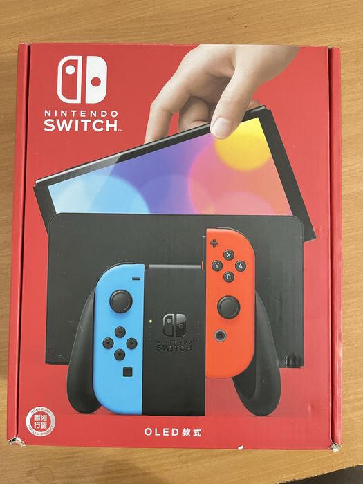 Продам Nintendo Switch OLED