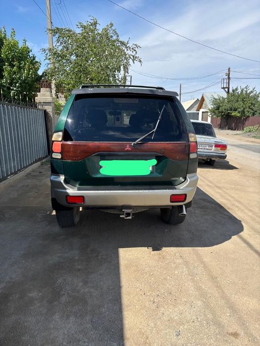 Продам хороший внедорожник