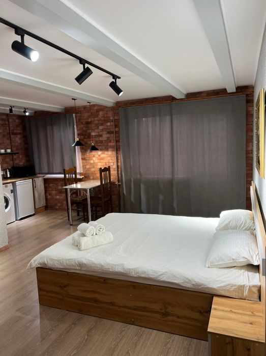 1 ком ком. Центр, маг Спутник, Тайга. 125+